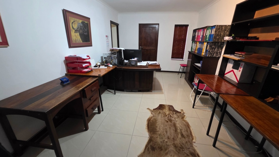 3 Bedroom Property for Sale in Seemeeu Park Western Cape
